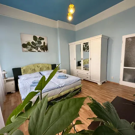 Svahova 986/6 Apartment *