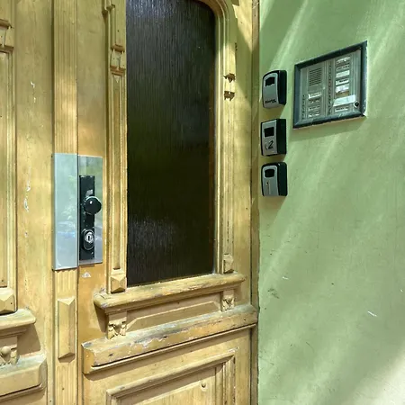 Svahova 986/6 Apartmán *
